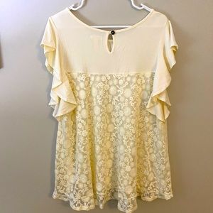 Matilda Jane Cream Floral Lace Blouse - Medium